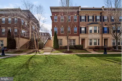 712 Sentry Square, Oxon Hill, MD 20745 - Photo 35