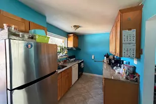 3526 Manorwood Dr, Hyattsville, MD 20782 - Photo 3