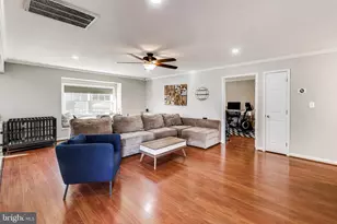 12607 Kernwood Ln, Bowie, MD 20715 - Photo 5