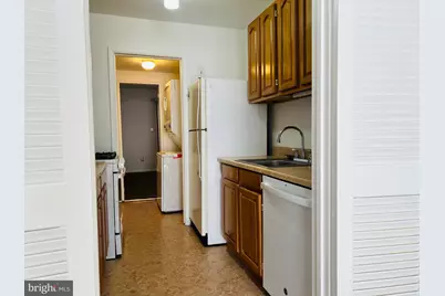 8613 Seasons Way #67B, Lanham, MD 20706 - Photo 13