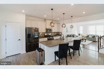 10144 Dorsey Lane, Lanham, MD 20706 - Photo 9