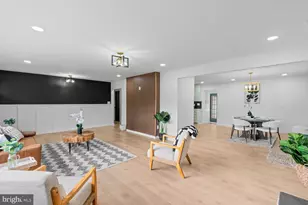 2402 Fairlawn St, Temple Hills, MD 20748 - Photo 5