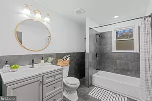 2402 Fairlawn St, Temple Hills, MD 20748 - Photo 29