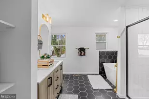 2402 Fairlawn St, Temple Hills, MD 20748 - Photo 21