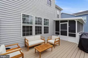 6829 Fountain Pk Dr, Glenn Dale, MD 20769 - Photo 23