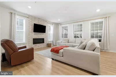 6829 Fountain Park Drive, Glenn Dale, MD 20769 - Photo 13