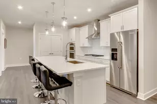 106 St Ives Pl, Oxon Hill, MD 20745 - Photo 5