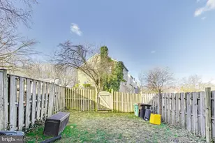 2267 Anvil Ln, Temple Hills, MD 20748 - Photo 29