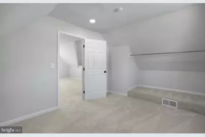 6909 Gateway Boulevard, District Heights, MD 20747 - Photo 37