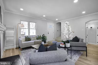 6909 Gateway Boulevard, District Heights, MD 20747 - Photo 7