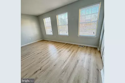 2423 W Rosecroft Village Circle, Oxon Hill, MD 20745 - Photo 33