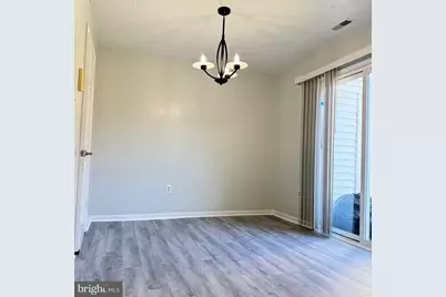 2423 W Rosecroft Village Circle, Oxon Hill, MD 20745 - Photo 25