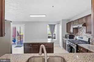 16416 Elysian Ln, Bowie, MD 20716 - Photo 11