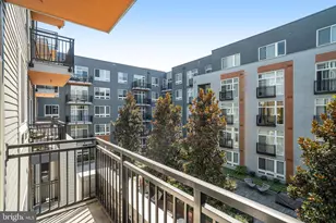 145 Riverhaven Dr, Oxon Hill, MD 20745 - Photo 17