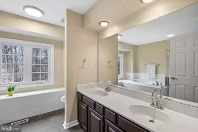 8010 Craddock Road, Greenbelt, MD 20770 - Photo 33