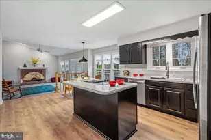 8010 Craddock Rd, Greenbelt, MD 20770 - Photo 19