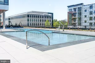 145 Riverhaven Dr, Oxon Hill, MD 20745 - Photo 25