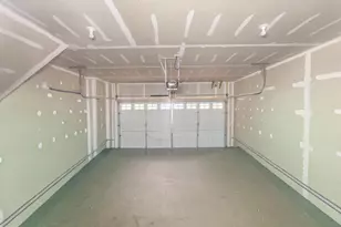 10849 Foxtrot Cir, Upper Marlboro, MD 20772 - Photo 31