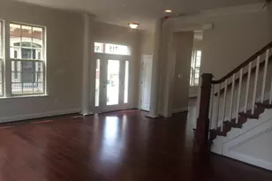 715 River Mist Dr, Oxon Hill, MD 20745 - Photo 3