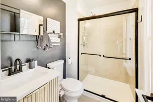 3206 Cheverly Hills Ct, Cheverly, MD 20785 - Photo 17