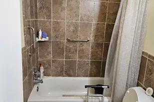 1306 Wembley Dr, Upper Marlboro, MD 20774 - Photo 15