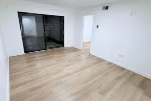 6940 Hanover Pkwy, Greenbelt, MD 20770 - Photo 3