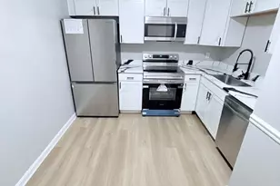 6940 Hanover Pkwy, Greenbelt, MD 20770 - Photo 13