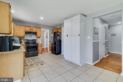 8302 Climbing Fern Court, Bowie, MD 20715 - Photo 11