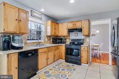 8302 Climbing Fern Court, Bowie, MD 20715 - Photo 9