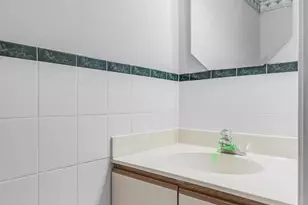 5308 Woodland Blvd, Oxon Hill, MD 20745 - Photo 11