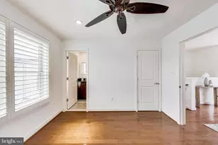 4405 Longfellow St, Hyattsville, MD 20781 - Photo 35