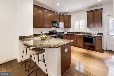 4405 Longfellow Street, Hyattsville, MD 20781 - Photo 15