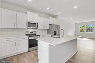 16502 Green Glade Dr, Brandywine, MD 20613 - Photo 9