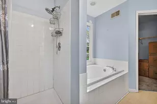 1115 Danbury Dr, Bowie, MD 20721 - Photo 29