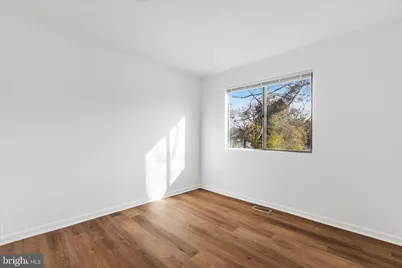 6911 Cipriano Woods Court, Lanham, MD 20706 - Photo 19