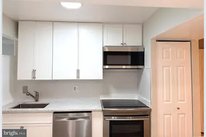 7732 Hanover Parkway #241, Greenbelt, MD 20770 - Photo 7