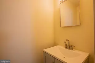 6721 Central Hills Terrace, Landover, MD 20785 - Photo 23