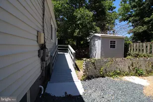 9003 Anna Dr, Clinton, MD 20735 - Photo 9