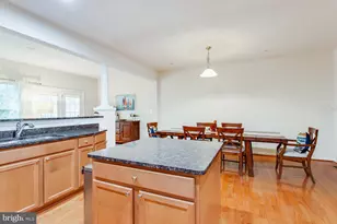 915 Hall Station Dr, Bowie, MD 20721 - Photo 17