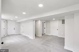 516 68th St, Capitol Heights, MD 20743 - Photo 21