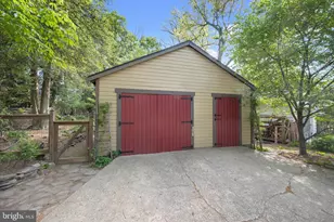 4014 Tennyson Rd, University Park, MD 20782 - Photo 35