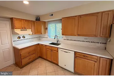 4520 Oaklyn Lane, Bowie, MD 20715 - Photo 7