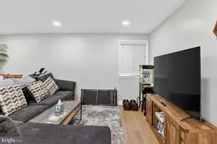 3934 Stone Gate Dr, Suitland, MD 20746 - Photo 5