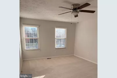 2401 W Rosecroft Village Circle, Oxon Hill, MD 20745 - Photo 3