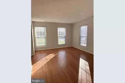2401 W Rosecroft Village Circle, Oxon Hill, MD 20745 - Photo 7