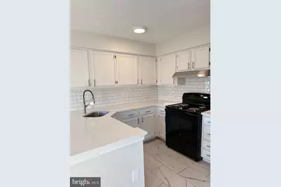 2401 E Rosecroft Village Circle, Oxon Hill, MD 20745 - Photo 11