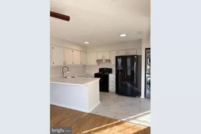 2401 E Rosecroft Village Circle, Oxon Hill, MD 20745 - Photo 13