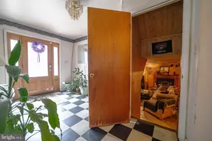 6900 Temple Hill Rd, Temple Hills, MD 20748 - Photo 13