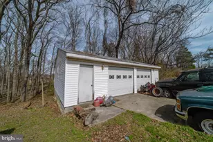 6900 Temple Hill Rd, Temple Hills, MD 20748 - Photo 39