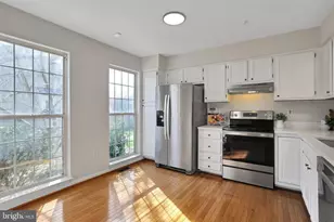 11407 Falcon Ridge Ct, Beltsville, MD 20705 - Photo 7